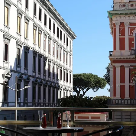 Punto Felice Riviera - Centro Lungomare Caracciolo 3*